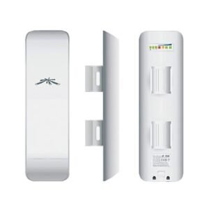NanoStation airMAX M2 CPE,  hasta 150 Mbps, frecuencia 2 GHz (2412-2462 MHz) con antena integrada de 11 dBi