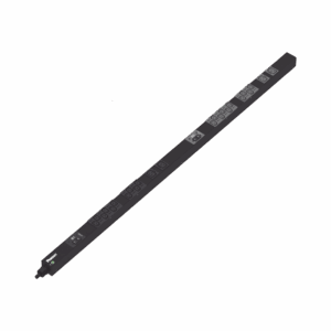 PDU Básico para Distribución de Energía, Enchufe de Entrada NEMA L6-30P, Con 20 Salidas C13 y 4 C19, de Instalación Vertical, 208 Vca, 30 Amp