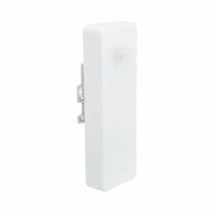 Suscriptor ePMP Force 130 MIMO 2x2 / 28 dBm de potencia / Mejor desempeño en zonas altamente ruidosas / 5150-5970 MHz / Distancia de 3 km en PTMP / Antena integrada de 14 dBi (C050900C505A)