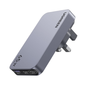 Cargador Rápido GaN 65W UGREEN / 2 Puertos USB-C + 1 Puerto USB-A / Tecnología GaN / Carga Rápida PPS PD 3.0 QC 4.0 / Compatibilidad Universal 100-240V / Diseño Compacto